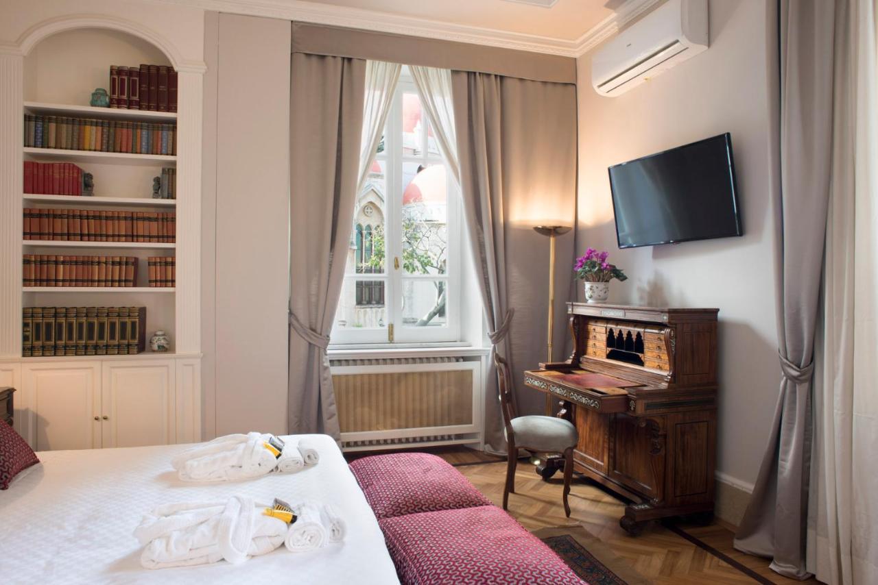 Vittoria - House Of Charme Bed & Breakfast Messina Exterior photo